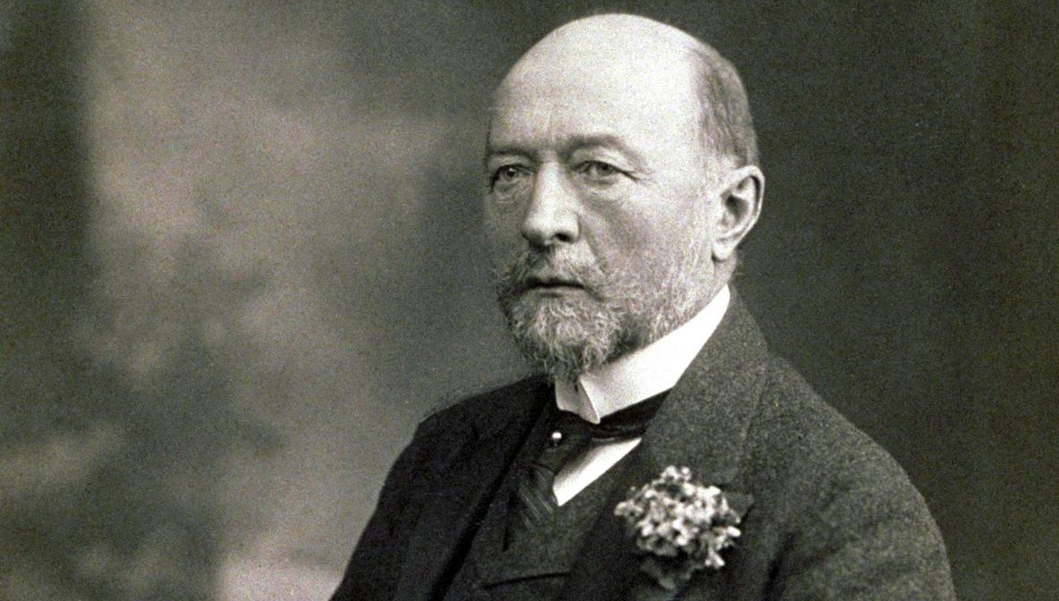 Emil von Behring - The first Nobel Prize in Medicine in 1901