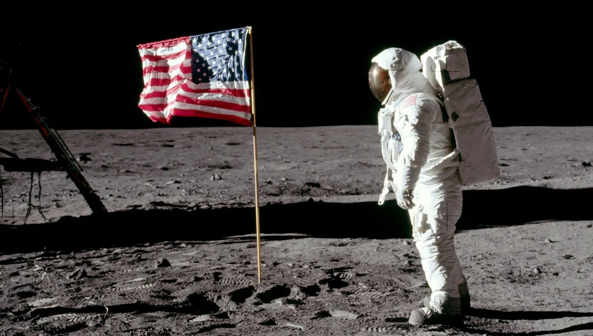 Neil Armstrong: The Quiet Hero Who Walked on the Moon